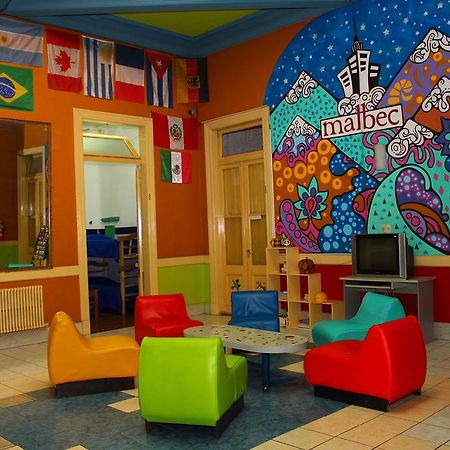 Malbec Hostel Central Mendoza Eksteriør billede